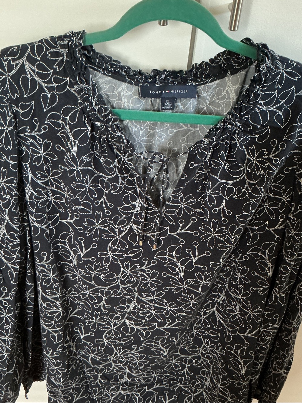 Tommy Hilfiger Black Floral Tie-Neck Long Sleeve Dress